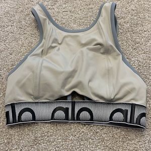 alo sports bra